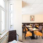 Hotel Privathotel Probst 2*