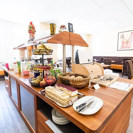 Privathotel Probst 2* نورنبيرغ